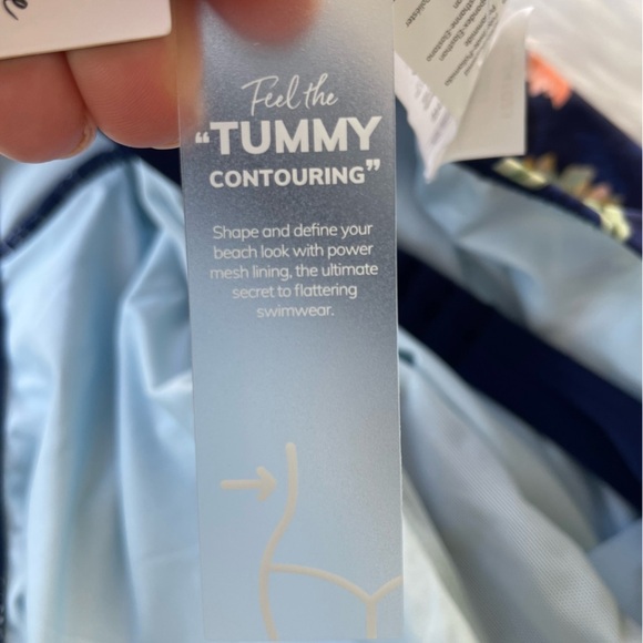 NWT - CUPSHE women’s floral Ruched Tummy control one piece bathing suit size XL - Picture 3 of 12